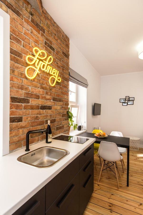 Bliss Apartments Sydney พอซนาน ภายนอก รูปภาพ